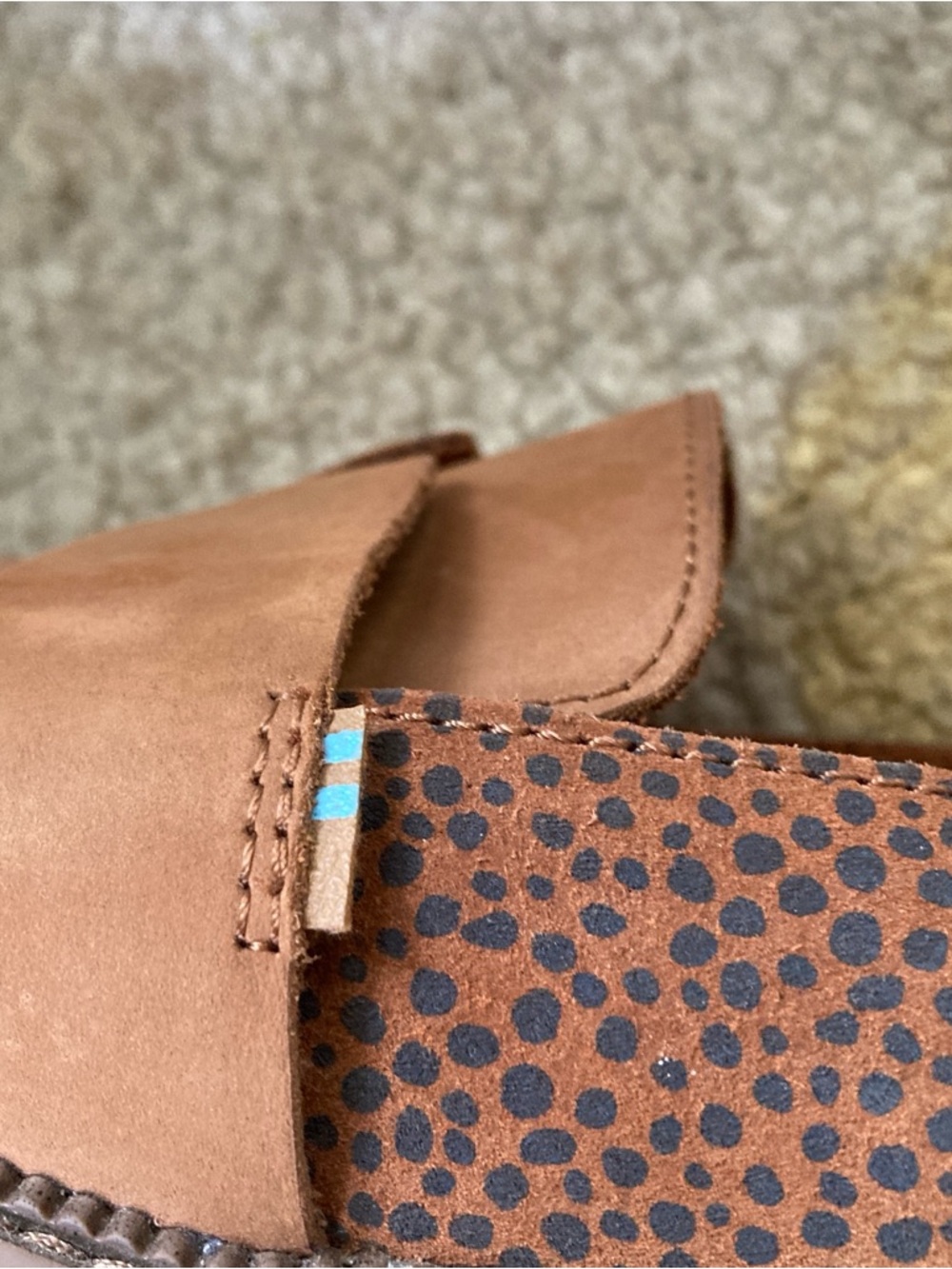Toms Size 7.5 Mallory Cheetah Print Suede Slip On Loafers - Picture 11 of 11